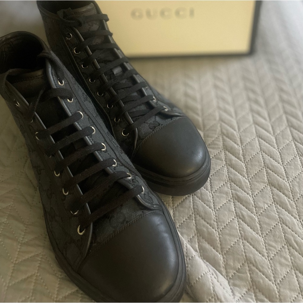 GUCCI Monogram Mens High Top Sneakers 9.5 Black